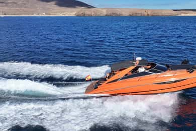 Lanzarote High-Performance Boat: Ausflug zur Isla de Lobos und Papagayo