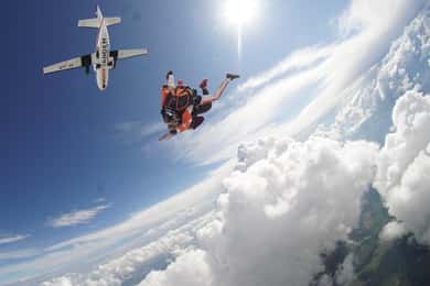 Le meilleur parachutisme près de Brno et Olomouc