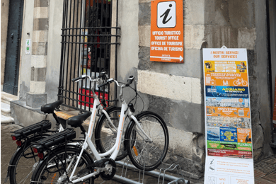 Esplora Genova in E-Bike: Panorami, Storia e Divertimento