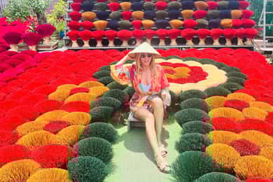 Hanoi: Artisan Tour with Incense, Hat-Making, or Ceramics
