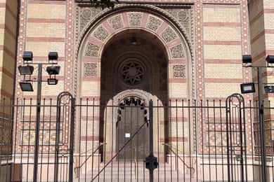 Jewish Quarter & Synagogues with personal stories