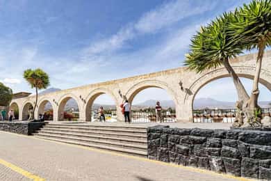 Arequipa: City Tour with Scenic Route and Outlet Shopping