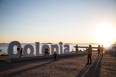Montevideo: Tour della città di Colonia del Sacramento con servizio di prelievo