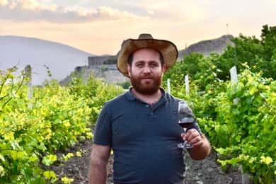 Lusarat: Givany Winery Tour & Tasting Experience