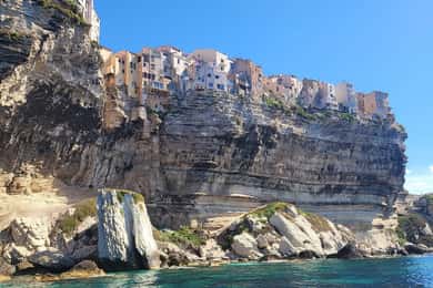 Santa-Giulia : Demi Journée en mer, Iles Lavezzi et Falaises de Bonifacio