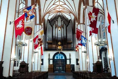 Varsovia: Conciertos de Órgano de la Catedral y visita a las criptas