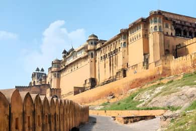 Jaipur: Amber Fort Heritage Walking Tour with Guide