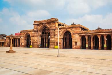 Paseo de 3 horas por el Patrimonio de la Ciudad Amurallada de Ahmedabad