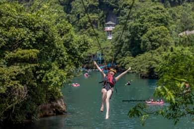 Depuis Phong Nha/DongHoi : Grotte du Paradis et Zipline Dark Cave