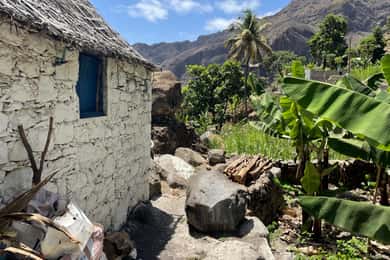 Santo Antão Highlights: Day Trip by Car with Ferry from SV