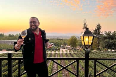 Santiago: Atardecer en las Bodegas Alyan con Cata de Vinos y Cena