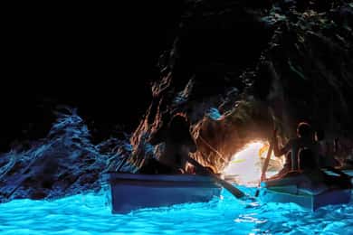 Capri: 3-Hour Private Boat Tour with Blue Grotto Visit
