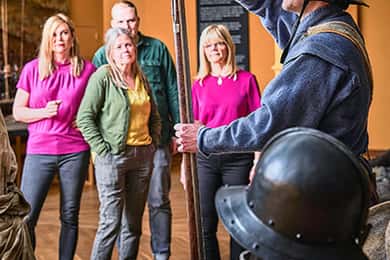 Stockholm: Army Museum Guided Tour with Entry Ticket