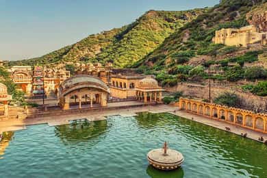 De Delhi : visite de Jaipur avec le temple de Galta Ji (temple des singes)