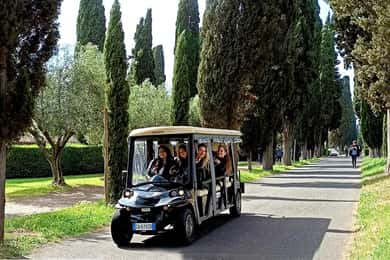 Rome : Visite guidée officielle des catacombes avec navette en voiturette de golf