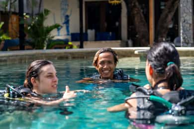 Manta Dive Gili Trawangan: Discover Scuba Diving
