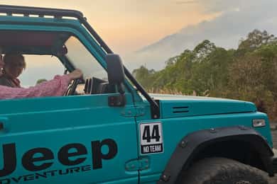 Mount Batur Jeep Sunrise i wycieczka do naturalnych gorących źródeł