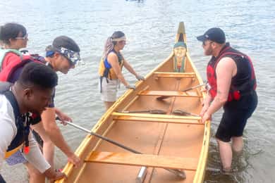 Remada matinal en las islas de Toronto