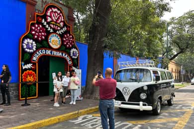 México: Coyoacán y Xochimilco: Autobús VW, Barco y Brunch - Familia