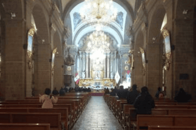 Cusco: Local Guided Tour with Mass, Market and Breakfast