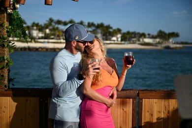 Key West: crucero al atardecer en un Tiki con bebidas refrescantes