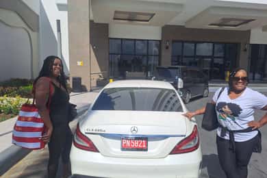 Kingston: Translado do aeroporto de Montego Bay e transferes do hotel para Kingston