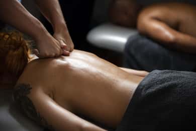 Granada: 50 minuters massage för par