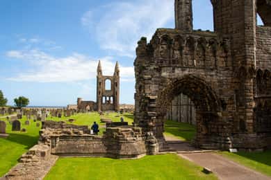 Da St Andrews a Forth Bridge: Un viaggio nel whisky attraverso la storia