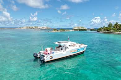 Fajardo: Icacos Power Boat Trip med snorkling, frokost og drinks