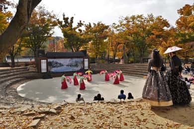 Unesco heritage, Suwon Hwaseong fortress, and Folk village