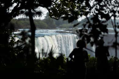 Cataratas Victoria; Excursión Privada a las Cataratas Victoria y el Pueblo