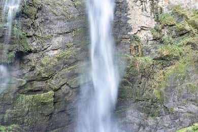 Cusco: Pisac Waterfalls Abseiling Tour