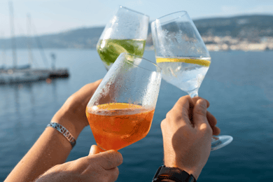 Palermo: Excursión en barco al atardecer con aperitivo