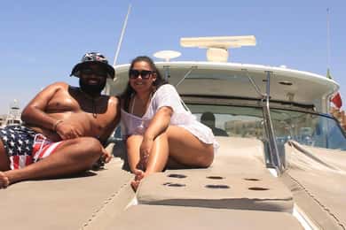 Cabo Private Yacht Cruise with Snorkeling and Swim Stop