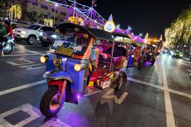 Bangkok: TUK TUK Tour Night Life Private med henting på hotellet