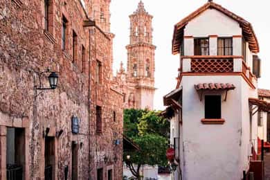 Taxco tour from Mexico City: & Xochicalco Pyramids