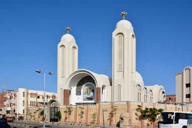 Hurghada: Tour guidato della città con soste per lo shopping