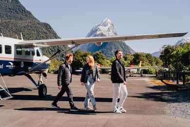 From Queenstown: Milford Sound Full-Day Trip by Plane & Boat