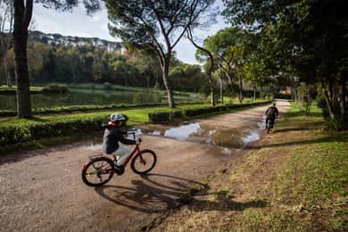 Villa Ada, Villa Borghese i Ponte Milvio: e-rowery między naturą a historią