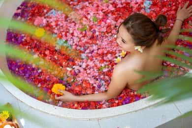 Bali Spa de lujo Bali Masaje exfoliante Baño de flores 2 Horas