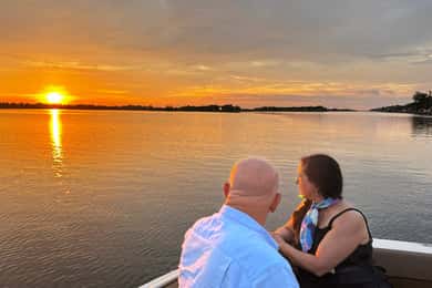 Daytona Beach: Small Group Champagne Sunset Cruise