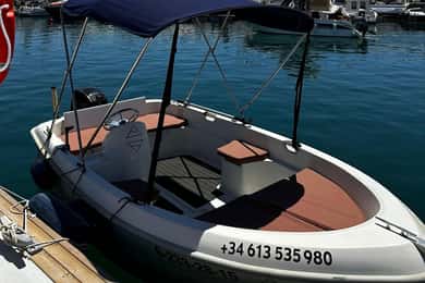 Marbella: Aluguel de barcos em Puerto Banús sem necessidade de licença