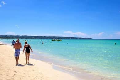Viagem de 1 dia a Negril para Seven Mile Beach e Rick's Cafe com Admissio