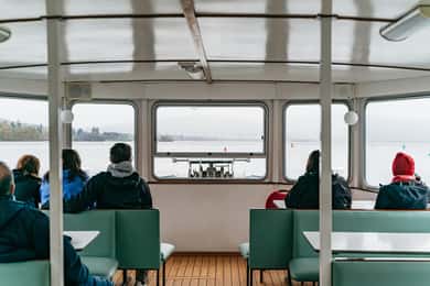 グラスゴー発：スターリング城とローモンド湖クルーズツアー