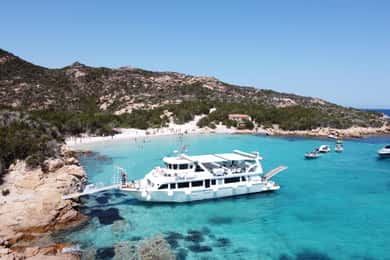 Fra Palau: La Maddalena-øgruppen 4 stop bådtur