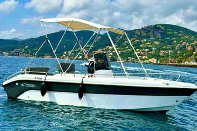 Mandelieu et la Montagne de l'Estérel en bateau sans permis