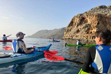 Kissamos: Morning Kayak Tour to Shipwreck & Exclusive Beach