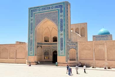 Bukhara: Walking Tour with a Small Group