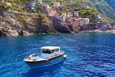 Cinque Terre: Hybrid Boat Tour with Swimming Stop