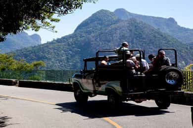 Rio: Jeep Tour 4 Wonders ebéddel